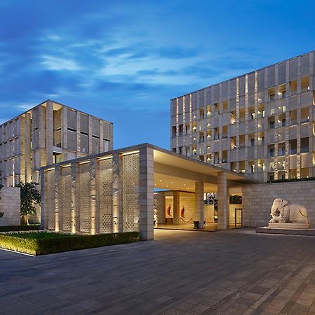 The Lodhi - A Member Of The Leading Hotels Of The World Yeni Delhi Dış mekan fotoğraf