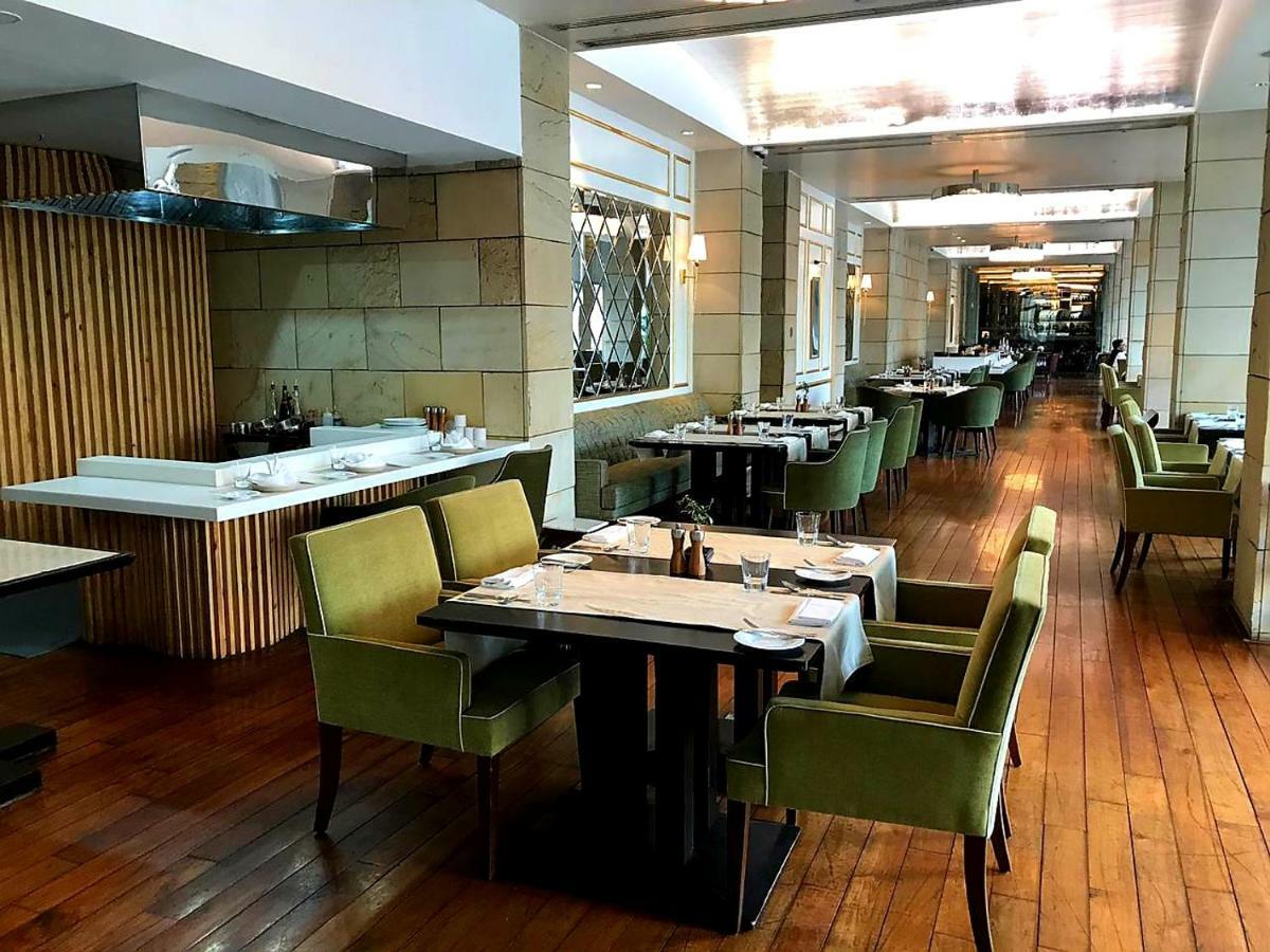 The Lodhi - A Member Of The Leading Hotels Of The World Yeni Delhi Dış mekan fotoğraf
