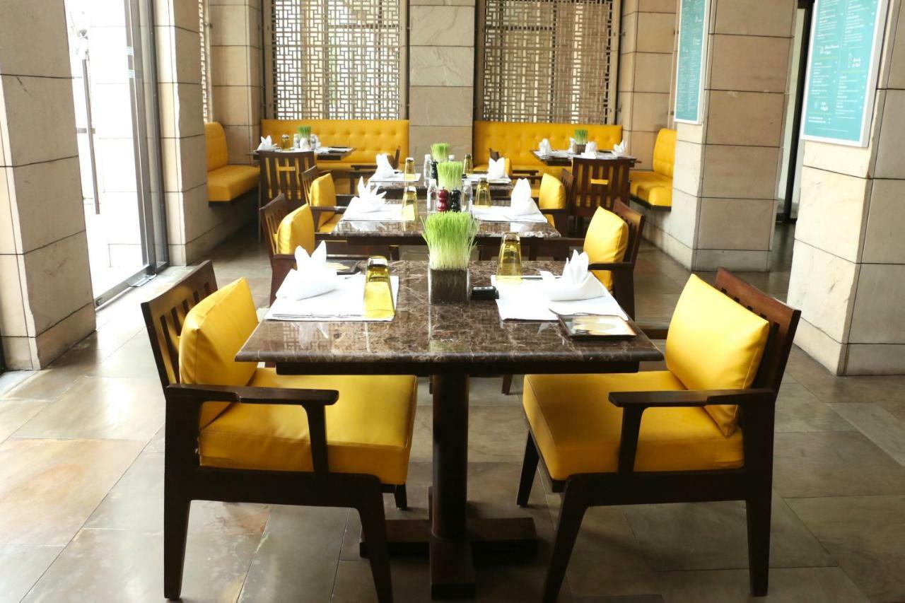 The Lodhi - A Member Of The Leading Hotels Of The World Yeni Delhi Dış mekan fotoğraf