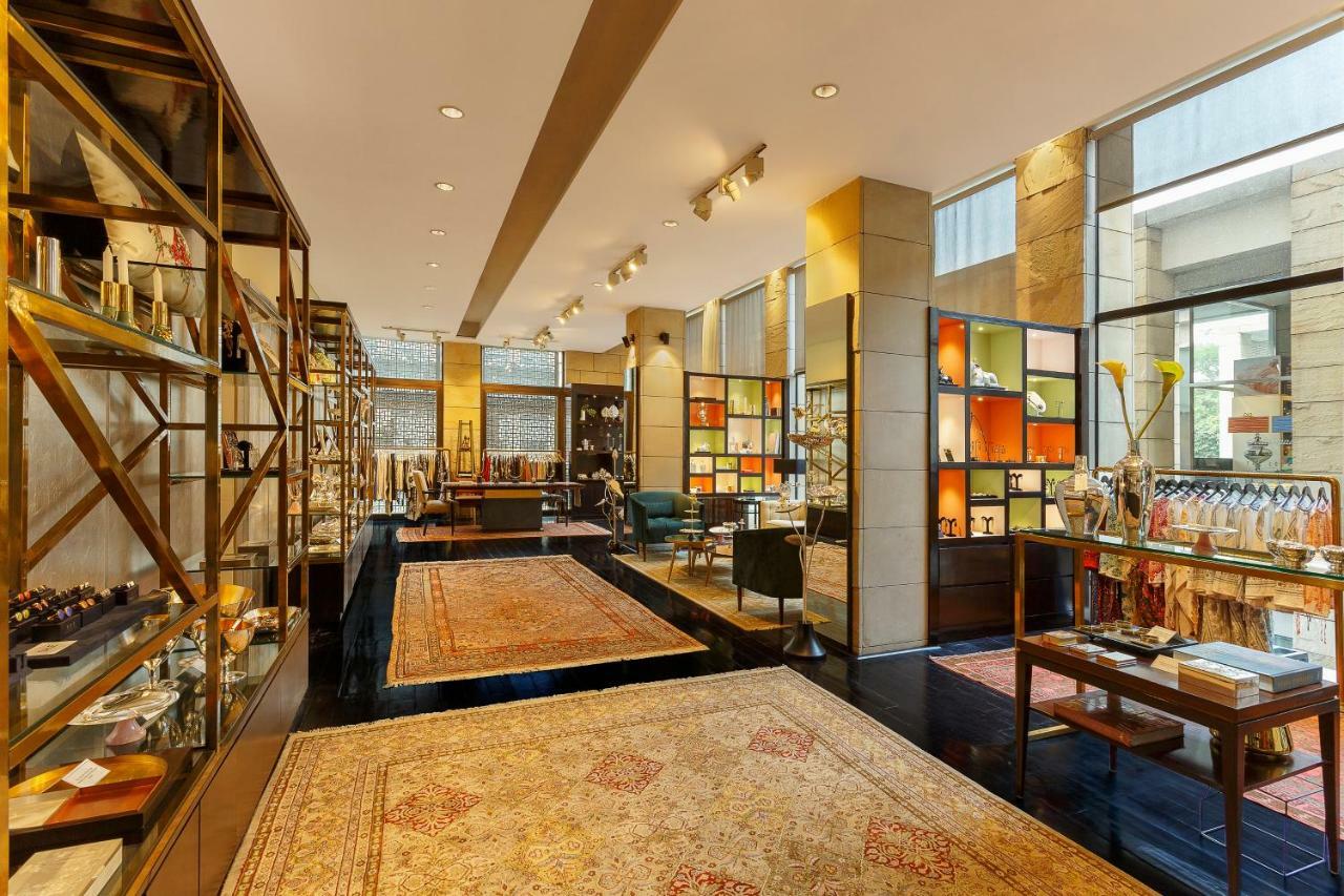The Lodhi - A Member Of The Leading Hotels Of The World Yeni Delhi Dış mekan fotoğraf