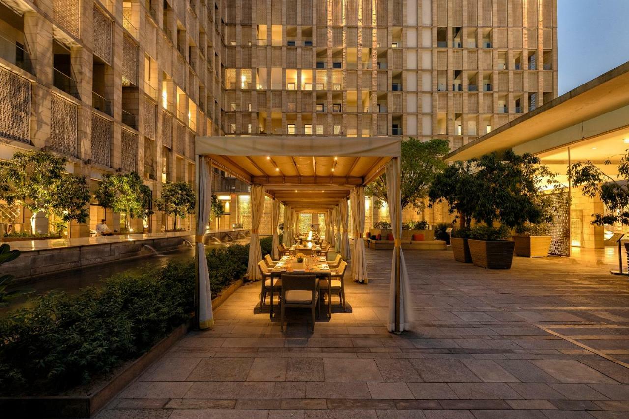 The Lodhi - A Member Of The Leading Hotels Of The World Yeni Delhi Dış mekan fotoğraf